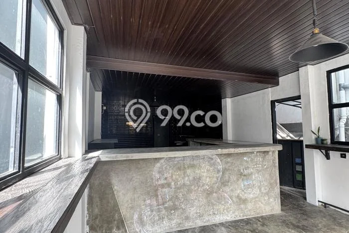 Ruko Disewakan Kawasan Umalas, Luas 96m2m², Lokasi Komersial Ruko Disewakan Kawasan Umalas, Luas 96m2m², Lokasi Komersial