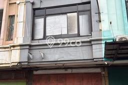 Disewakan Ruko di Kawasan Ramai Taman Palem Luas 180m2 Disewakan Ruko di Kawasan Ramai Taman Palem Luas 180m2