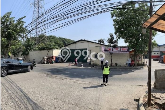 Pabrik untuk Disewa di Pusat Jakarta Utara Luas Bangunan 3200m2 Pabrik untuk Disewa di Pusat Jakarta Utara Luas Bangunan 3200m2