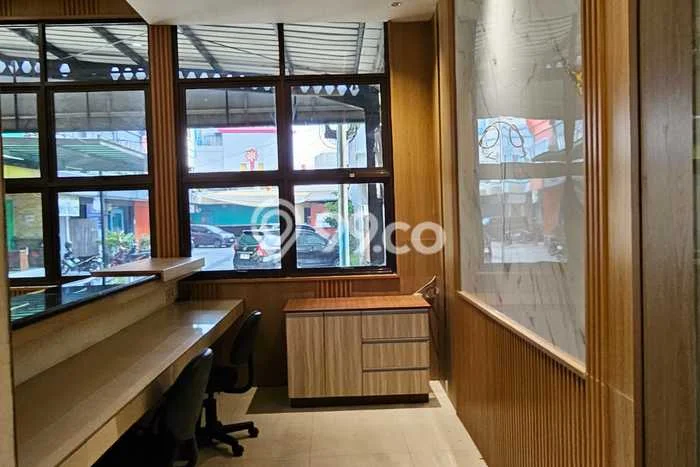 Disewakan Ruko di Koja Jakarta Utara LT 1279m2, LB 2000m2 Disewakan Ruko di Koja Jakarta Utara LT 1279m2, LB 2000m2