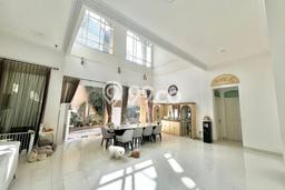 Rumah Nyaman 6 KT LB 500m2 Kondisi Bagus di Pantai Indah Kapuk Rumah Nyaman 6 KT LB 500m2 Kondisi Bagus di Pantai Indah Kapuk