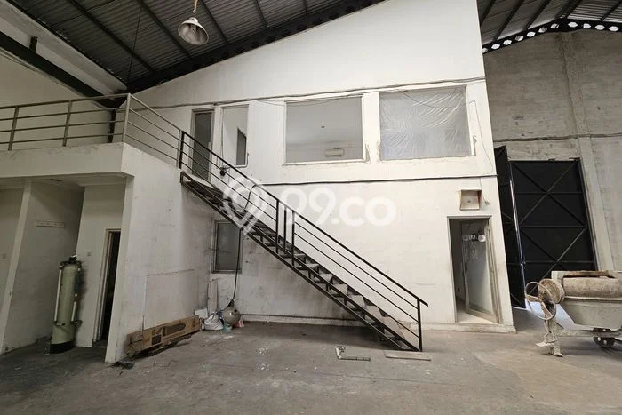 Unit Gudang Dijual di Tangerang LT 875m2 & LB 500m2 Unit Gudang Dijual di Tangerang LT 875m2 & LB 500m2
