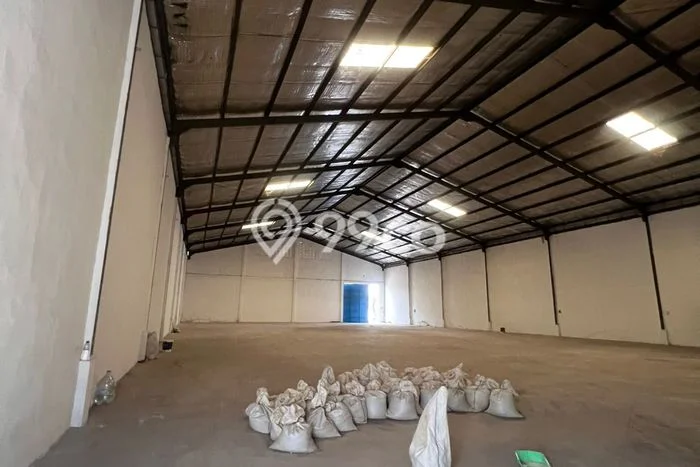 Gudang bagus disewakan di Pakuhaji Tangerang dengan LB 2000m2 harga sewa terbaik Gudang bagus disewakan di Pakuhaji Tangerang dengan LB 2000m2 harga sewa terbaik