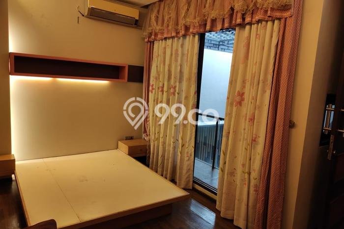 Hunian Elit LB 650m2 Siap Huni Desain Elegan di Banjar Wijaya, Tangerang Hunian Elit LB 650m2 Siap Huni Desain Elegan di Banjar Wijaya, Tangerang