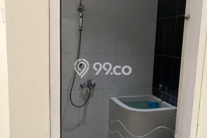 Disewakan! Rumah 3 Kamar Tidur &
1 Kamar Mandi di Bojong Indah, Jakarta Barat Disewakan! Rumah 3 Kamar Tidur &
1 Kamar Mandi di Bojong Indah, Jakarta Barat