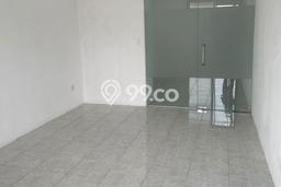 Disewakan Kantor Area Komersial Kawasan Palmerah, Luas 55m2m², Siap Usaha Disewakan Kantor Area Komersial Kawasan Palmerah, Luas 55m2m², Siap Usaha