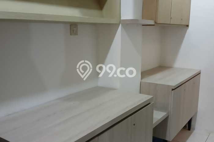 Ruko Premium Kawasan Kebayoran Baru, Luas 250m2m², Jalan Utama, Ramai Ruko Premium Kawasan Kebayoran Baru, Luas 250m2m², Jalan Utama, Ramai