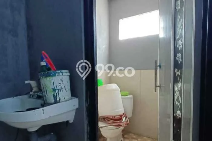 Unit Gudang Disewa Lokasi Mustikajaya, Bekasi Spesifikasi Luas Bangunan 100m2 Unit Gudang Disewa Lokasi Mustikajaya, Bekasi Spesifikasi Luas Bangunan 100m2