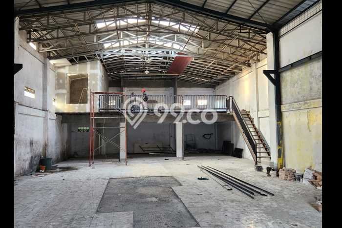 Komersial Disewakan Kawasan Medan Satria, Luas 300m², Area Komersial, Jalan Utama Komersial Disewakan Kawasan Medan Satria, Luas 300m², Area Komersial, Jalan Utama