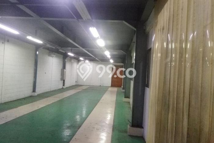 LOKASI PREMIUM! Gudang di Karawang Timur, Luas 3000m², Pusat Bisnis LOKASI PREMIUM! Gudang di Karawang Timur, Luas 3000m², Pusat Bisnis