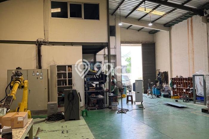 Gudang Dijual di Bekasi LT 642m2 & LB 475m2 Lokasi Terbaik! Gudang Dijual di Bekasi LT 642m2 & LB 475m2 Lokasi Terbaik!