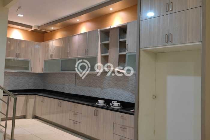 Ruko Paling Dicari LB 379m2 Dijual di Tambora Ruko Paling Dicari LB 379m2 Dijual di Tambora