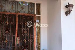 Rumah Asri dengan Luas Tanah 144m² di Kawasan BSD, Tangerang Selatan Rumah Asri dengan Luas Tanah 144m² di Kawasan BSD, Tangerang Selatan
