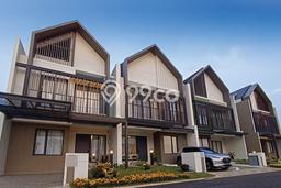 Ready to Use! Luxury House LT 72m2 Desain Elegan di Gading Serpong Ready to Use! Luxury House LT 72m2 Desain Elegan di Gading Serpong