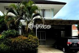 Rumah Luxury Modern Tanpa Renovasi di Citraland Surabaya Rumah Luxury Modern Tanpa Renovasi di Citraland Surabaya