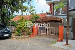 Rumah Eksklusif Siap Huni LT 275m2 di Gayungan, Surabaya Rumah Eksklusif Siap Huni LT 275m2 di Gayungan, Surabaya