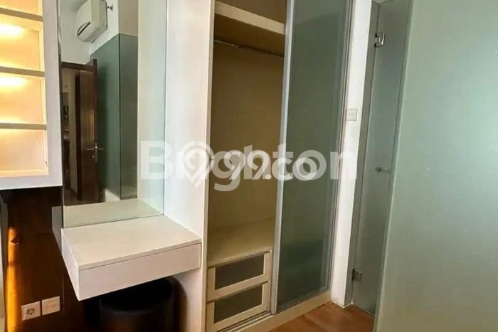 Apartemen Sewa 3 Kamar Hemat Siap Huni di Surabaya, Luas 98m2 Apartemen Sewa 3 Kamar Hemat Siap Huni di Surabaya, Luas 98m2