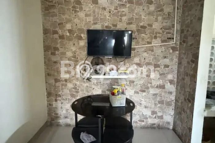 Komersial Bagus Dijual LB 300m2 Lokasi Strategis Surabaya Area Cocok untuk Bisnis Komersial Bagus Dijual LB 300m2 Lokasi Strategis Surabaya Area Cocok untuk Bisnis