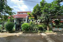 Rumah Luas Asri 4 KT Siap Pakai di Kota Wisata Bogor Rumah Luas Asri 4 KT Siap Pakai di Kota Wisata Bogor