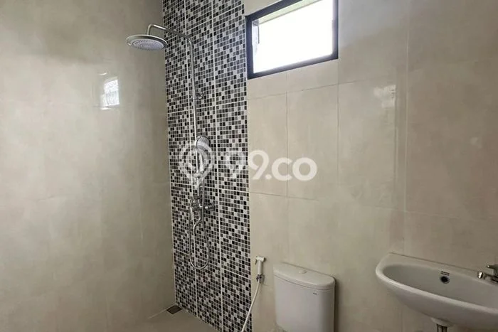 Dijual Rumah 3 Kamar Lokasi Ideal Bagus dan Strategis di Pancoran Mas Dijual Rumah 3 Kamar Lokasi Ideal Bagus dan Strategis di Pancoran Mas