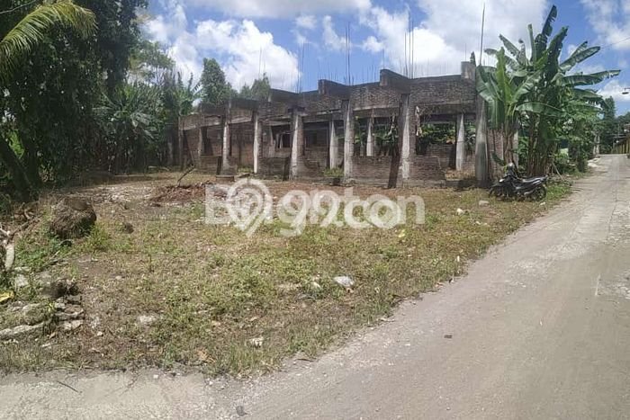 Untuk Dijual Tanah di Sewon Bantul Luas 230m2 SHM Untuk Dijual Tanah di Sewon Bantul Luas 230m2 SHM