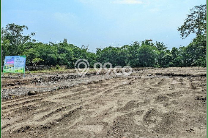 Tanah Investasi Dijual di Yogyakarta Punya Luas 97m2 Tanah Investasi Dijual di Yogyakarta Punya Luas 97m2