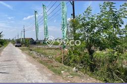 Lahan Strategis di Ngaglik Dijual dengan Luas 110m2 Lahan Strategis di Ngaglik Dijual dengan Luas 110m2