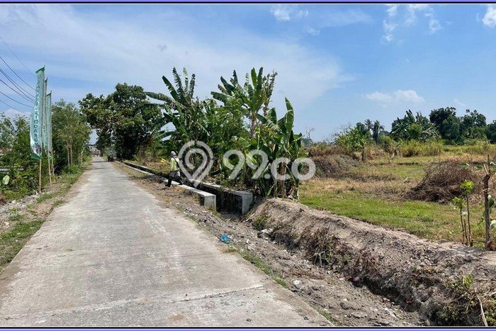 Tanah di Ngaglik, Sleman Luas 108m2 Dijual Segera Tanah di Ngaglik, Sleman Luas 108m2 Dijual Segera
