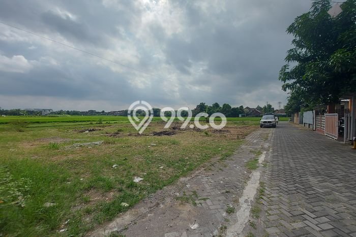 Tanah di Gondokusuman, Yogyakarta Luas 216m2 Dijual Segera Tanah di Gondokusuman, Yogyakarta Luas 216m2 Dijual Segera