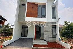 For Sale Hunian Rumah Terawat 3 Kamar di Cilangkap, Jakarta Timur For Sale Hunian Rumah Terawat 3 Kamar di Cilangkap, Jakarta Timur
