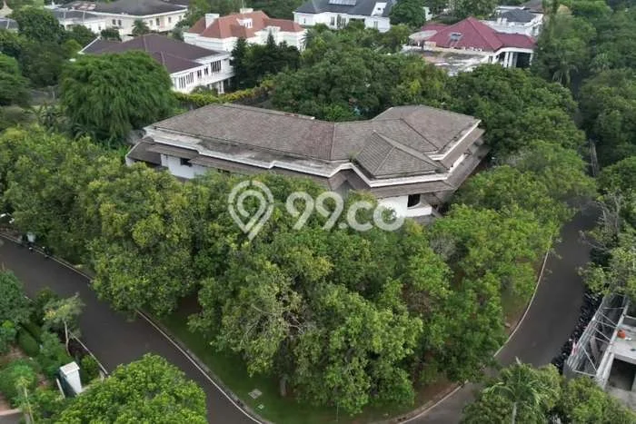 Hunian Mewah LB 1841m2 Siap Pakai Desain Elegan di Pondok Indah, Jakarta Selatan Hunian Mewah LB 1841m2 Siap Pakai Desain Elegan di Pondok Indah, Jakarta Selatan