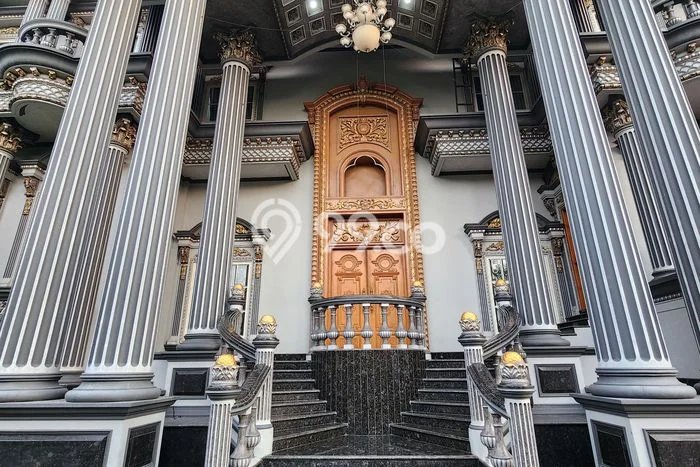 Rumah Luxury Modern Siap Huni di Cibubur Jakarta Timur Rumah Luxury Modern Siap Huni di Cibubur Jakarta Timur