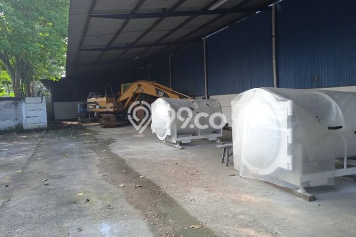 INVESTASI CERDAS! Gudang di Bitung, Luas 3400m², Lokasi Strategis INVESTASI CERDAS! Gudang di Bitung, Luas 3400m², Lokasi Strategis