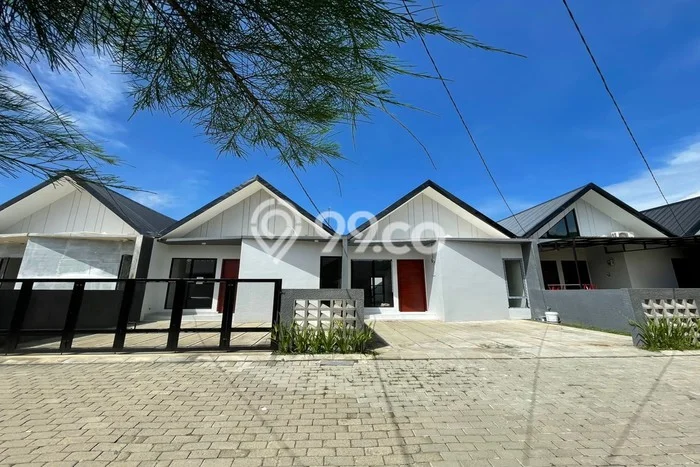 Dijual Rumah 2 Kamar Lokasi Ideal Nyaman dan Strategis di Medan Johor Dijual Rumah 2 Kamar Lokasi Ideal Nyaman dan Strategis di Medan Johor