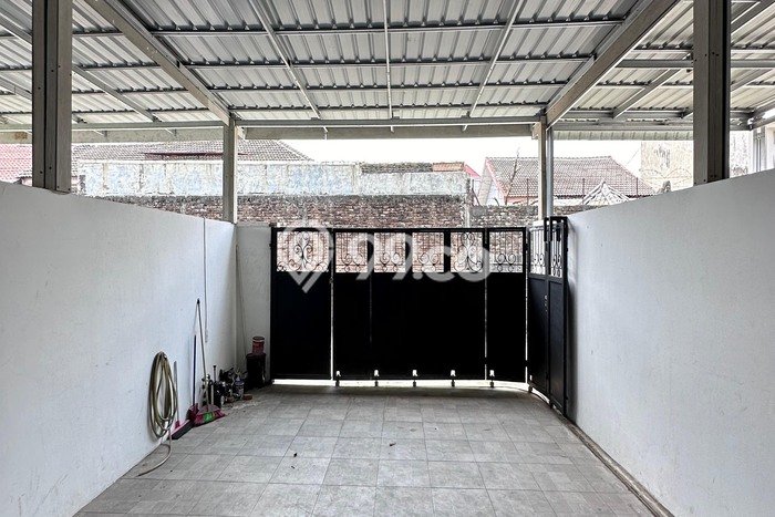 Rumah Strategis Modern Lb 100m2 di Medan Johor, Medan Rumah Strategis Modern Lb 100m2 di Medan Johor, Medan