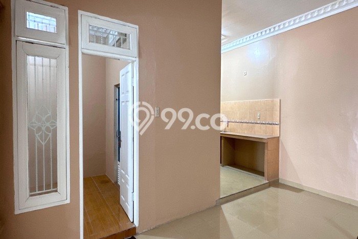Dijual Rumah 5 Kamar Lokasi Strategis Bagus dan Strategis di Medan Johor Dijual Rumah 5 Kamar Lokasi Strategis Bagus dan Strategis di Medan Johor