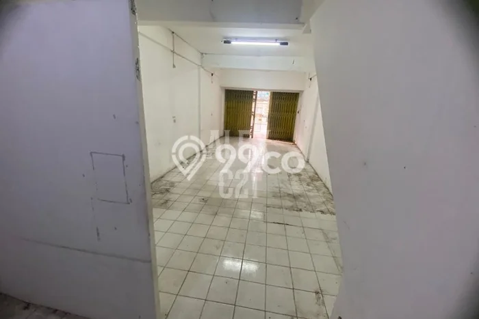Unit Ruko Paling Strategis di Gambir Jakarta Pusat dengan LB 330m2 Unit Ruko Paling Strategis di Gambir Jakarta Pusat dengan LB 330m2