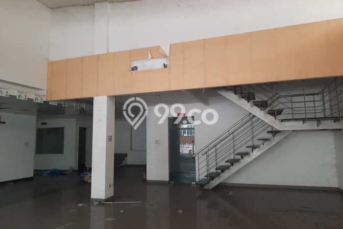 Komersial Bagus Dijual LB 900m2 Lokasi Strategis Jakarta Selatan Area Cocok untuk Berbisnis Komersial Bagus Dijual LB 900m2 Lokasi Strategis Jakarta Selatan Area Cocok untuk Berbisnis