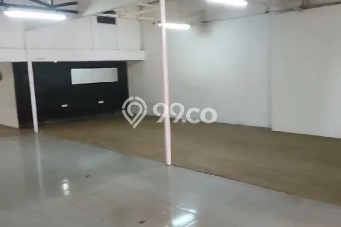 Disewakan Ruko di Kawasan Ramai Fatmawati Luas 200m2 Disewakan Ruko di Kawasan Ramai Fatmawati Luas 200m2