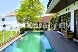Dijual Vila Kawasan , Dimensi 750m2m², Posisi Premium Dijual Vila Kawasan , Dimensi 750m2m², Posisi Premium