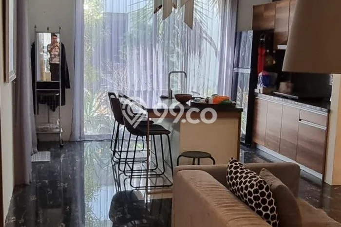 Dijual Rumah 3 Kamar Lokasi Strategis Nyaman dan Strategis di Sambikerep Dijual Rumah 3 Kamar Lokasi Strategis Nyaman dan Strategis di Sambikerep