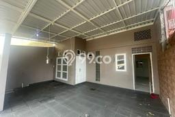 Rumah Cantik Siap Huni Di BSD Griya Loka Luas 200m2 Aman Rumah Cantik Siap Huni Di BSD Griya Loka Luas 200m2 Aman