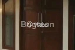 HARGA TERBAIK! Rumah area Kampung Ambon, 3 KT, Lingkungan Sejuk, Luas 90m² LB 108m² HARGA TERBAIK! Rumah area Kampung Ambon, 3 KT, Lingkungan Sejuk, Luas 90m² LB 108m²
