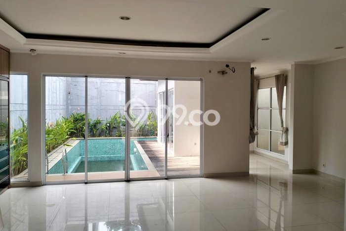Jual Rumah Luas Megah Dengan View Eksklusif di BSD Green Wich, Tangerang Jual Rumah Luas Megah Dengan View Eksklusif di BSD Green Wich, Tangerang