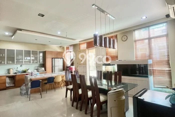 For Sale! Premium House LT 228m2 Desain Modern di Pantai Mutiara For Sale! Premium House LT 228m2 Desain Modern di Pantai Mutiara