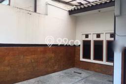 Rumah sewa siap pakai 4 Kamar Tidur di Sarijadi, Bandung Rumah sewa siap pakai 4 Kamar Tidur di Sarijadi, Bandung
