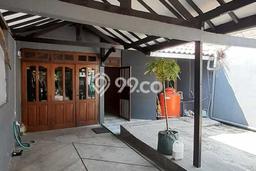 Disewakan! Rumah 7 Kamar Tidur &
3 Kamar Mandi di Sarijadi, Bandung Disewakan! Rumah 7 Kamar Tidur &
3 Kamar Mandi di Sarijadi, Bandung