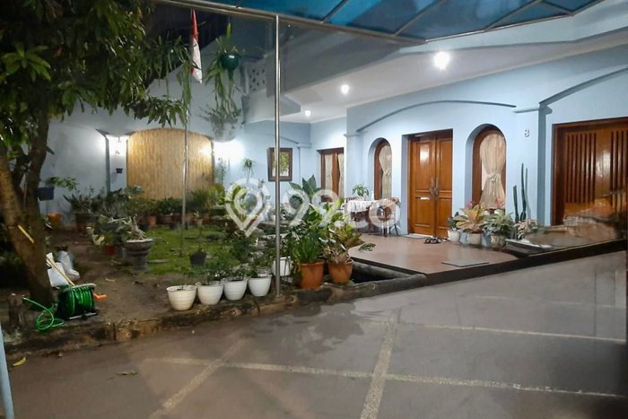 Jual Rumah Luas Megah Dengan View Eksklusif di Bintaro, Jakarta Selatan Jual Rumah Luas Megah Dengan View Eksklusif di Bintaro, Jakarta Selatan