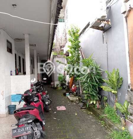 Peluang Investasi! Rumah Kost Dijual di Denpasar Barat, Denpasar, 15 KT, 17 KM, Luas 625m2 Peluang Investasi! Rumah Kost Dijual di Denpasar Barat, Denpasar, 15 KT, 17 KM, Luas 625m2