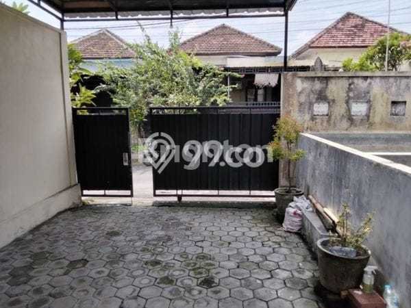 Rumah Modern Cantik 3 KT Siap Huni di Kuta Rumah Modern Cantik 3 KT Siap Huni di Kuta